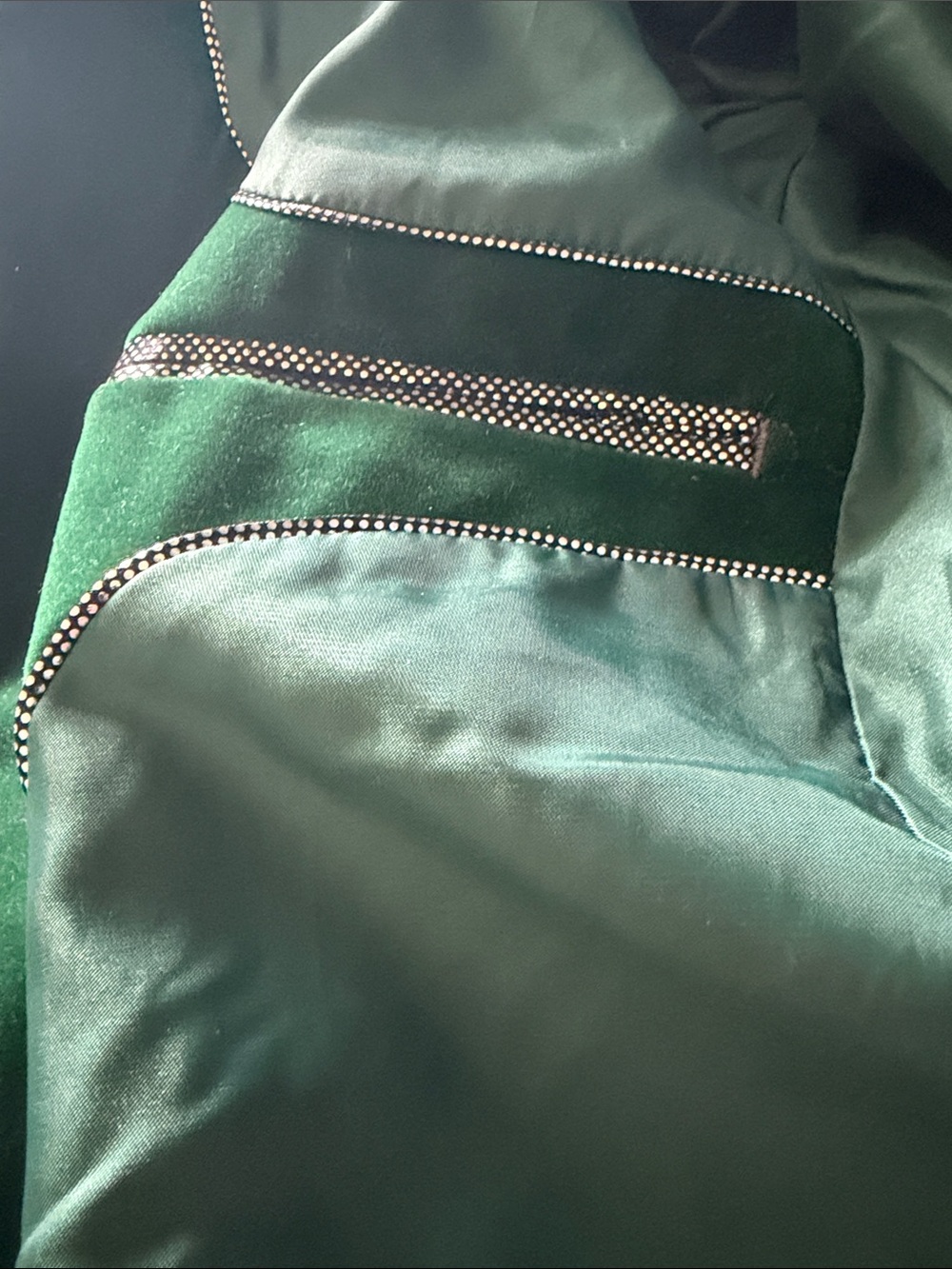 Kids Green Velvet Blazer by Gioberti - Picture 3 of 3